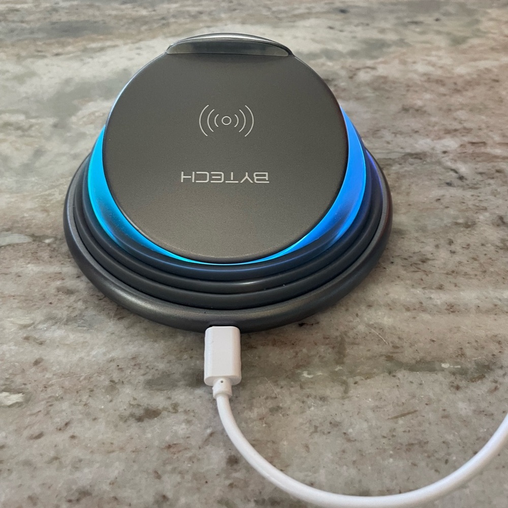 Bytech Pop Up Wireless Charging Pad with Color Changing Lights - Picture 10 of 12